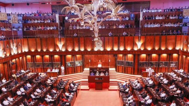 මුදල් විශුද්ධිකරණය වැළැක්වීමේ සංශෝධිත පනත් කෙටුම්පත විශේෂ බහුතරයකින් සම්මතයි