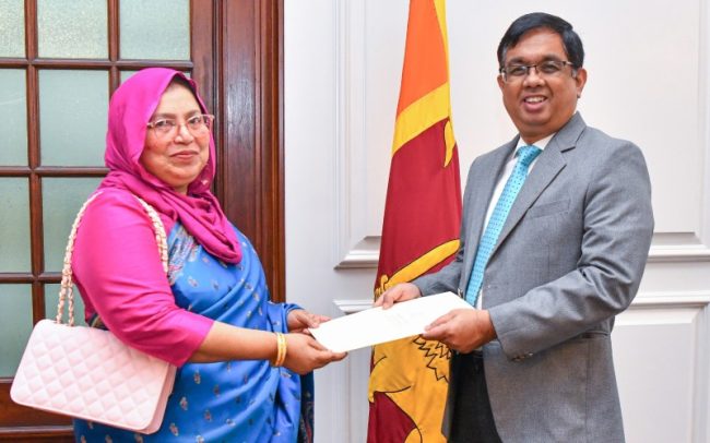 මුදල් කොමිෂන් සභාවට නව සභාපතිවරයෙක් හා සාමාජිකයන් පත්කෙරේ
